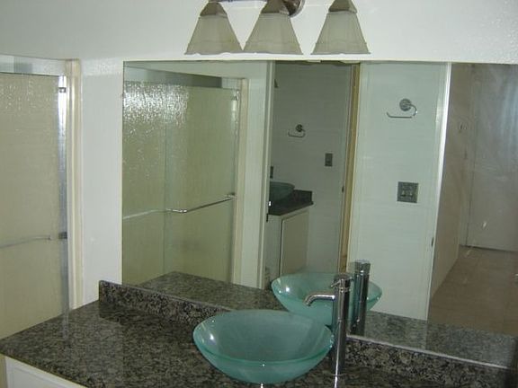 3rd image of 4900 Overland Ave Unit 245
