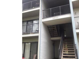 15 Mendrey Ct, Lawrence Township, NJ 08648