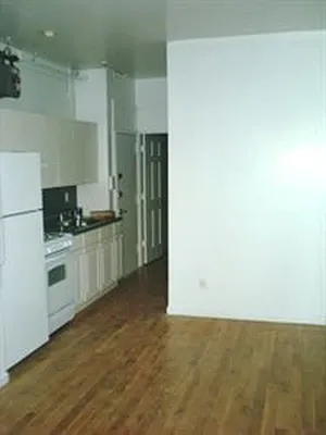 Rented by Douglas Elliman | media 44