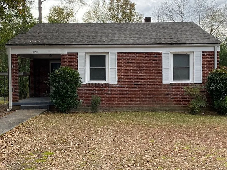 3808 Capers Ave — Photo 1