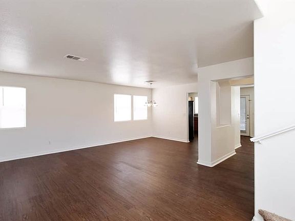 2nd image of 3912 Marble Mountain St