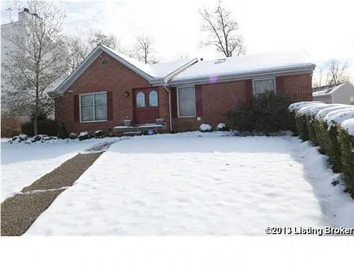 4700 Shenandoah Dr photo 1