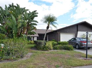 4763 Lakewood Blvd, Naples, FL 34112