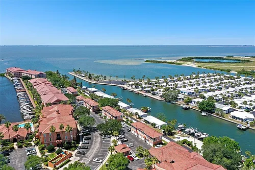 5000 Culbreath Key Way #8109 Photo 1