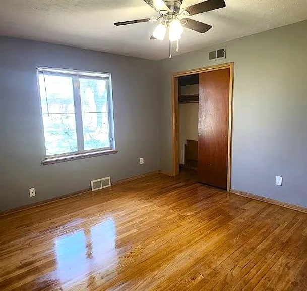 209 W Coe Dr — Photo 18