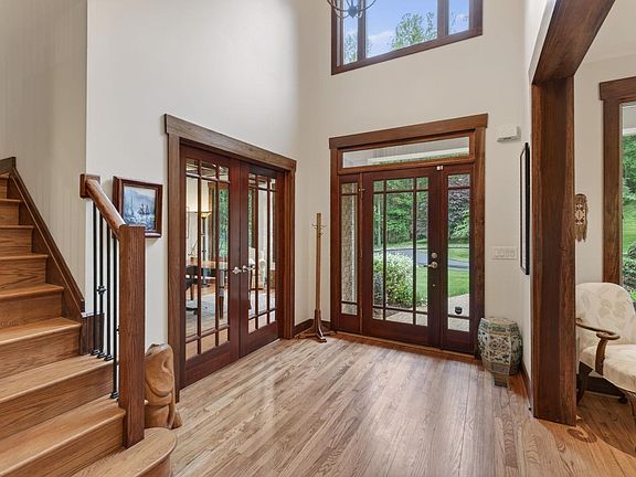 4th image of 840 Murray Ln