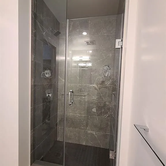 195 McCaul St #1308 — Photo 3