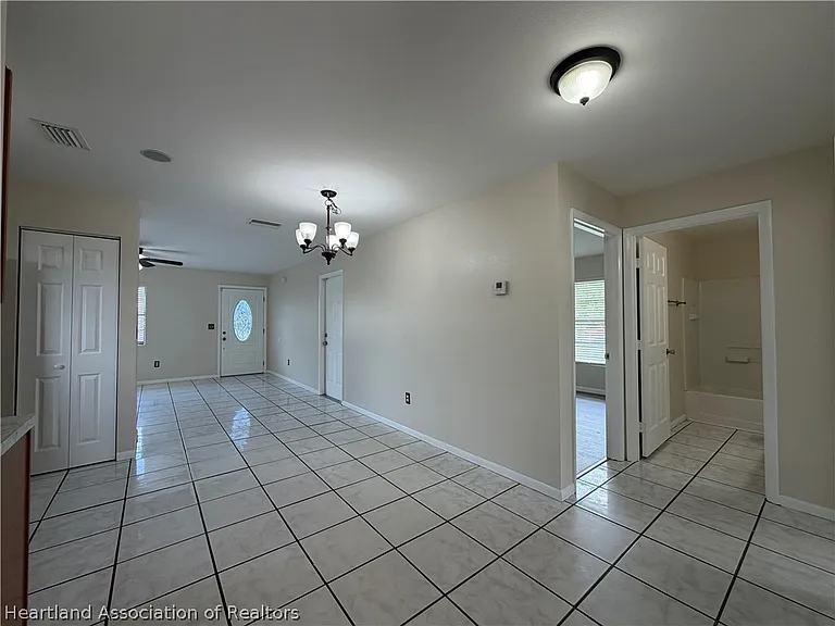 727 Denise Ave — Photo 6