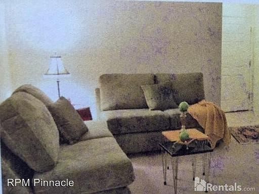 2nd image of 2663 S Pantano Edge Dr