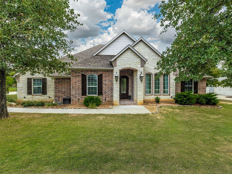 1st image of 286 Sugartree Cir
