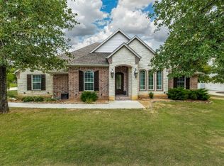 286 Sugartree Cir, Lipan, TX 76462