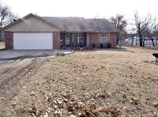 12855 W Mossy Oak Ln, Tahlequah, OK 74464