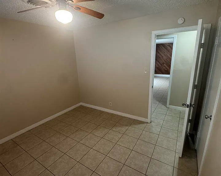 3726 Bowling Ln — Photo 19