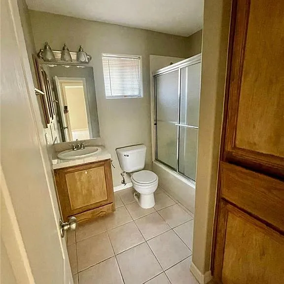2305 N Dahlia St #2 — Photo 14