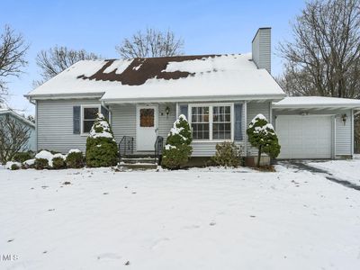 8 Allyson Court, Albany, NY, 12205