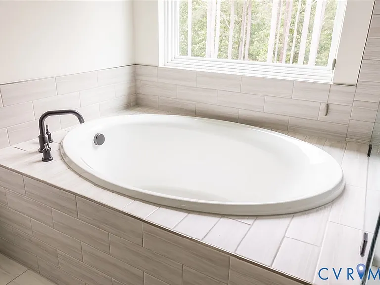 11585 Kings Pond Dr — Photo 21