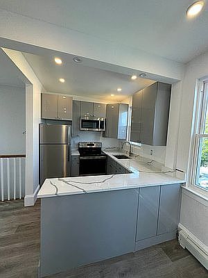 2nd image of 42-26 Utopia Pkwy #2