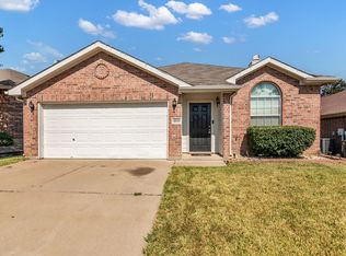 4933 Stirrup Way, Fort Worth, TX 76244