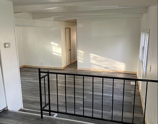 2nd image of 475 E 4 S Trailer 2