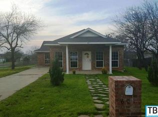 601 Harrison, West, TX 76691