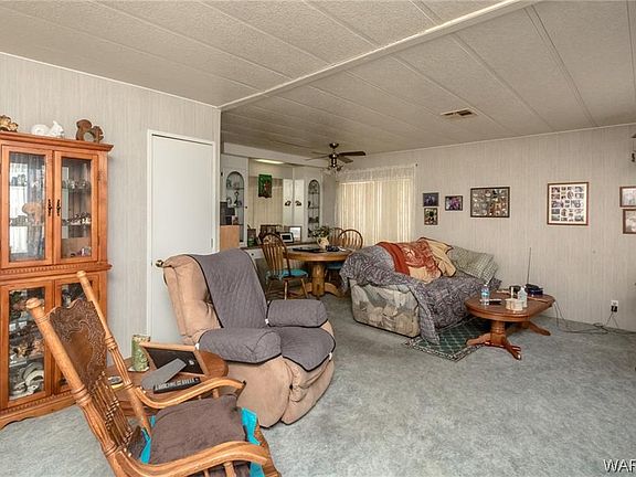 4th image of 1691 Yale Dr