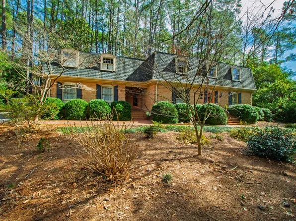 5008 Hermitage Dr, Raleigh, NC 27612