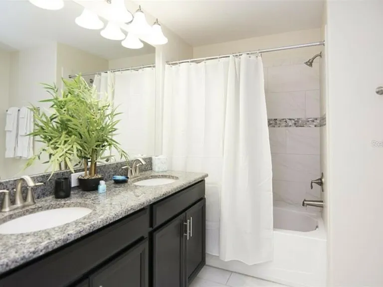 4807 Clock Tower Dr — Photo 21