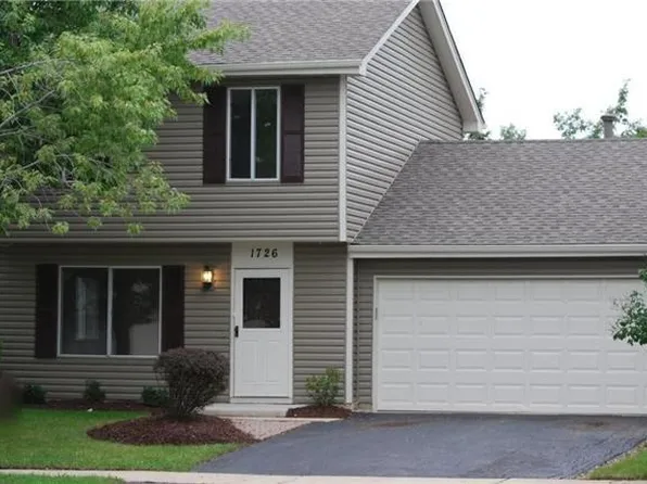 1726 Cumberland Rd, Aurora, IL 60504