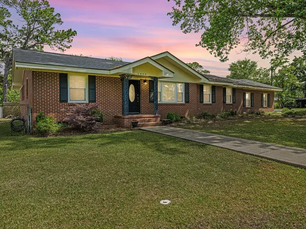 1400 W Lenevar Dr, Charleston, SC 29407