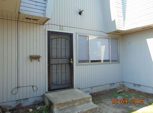 252 S 2nd St APT E, Central Point, OR 97502