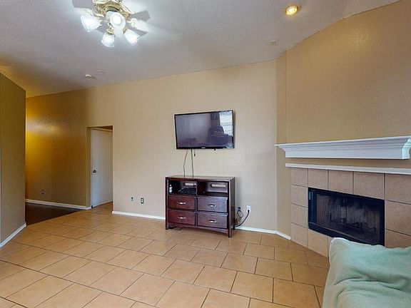 5th image of 239 Lake Texoma Dr