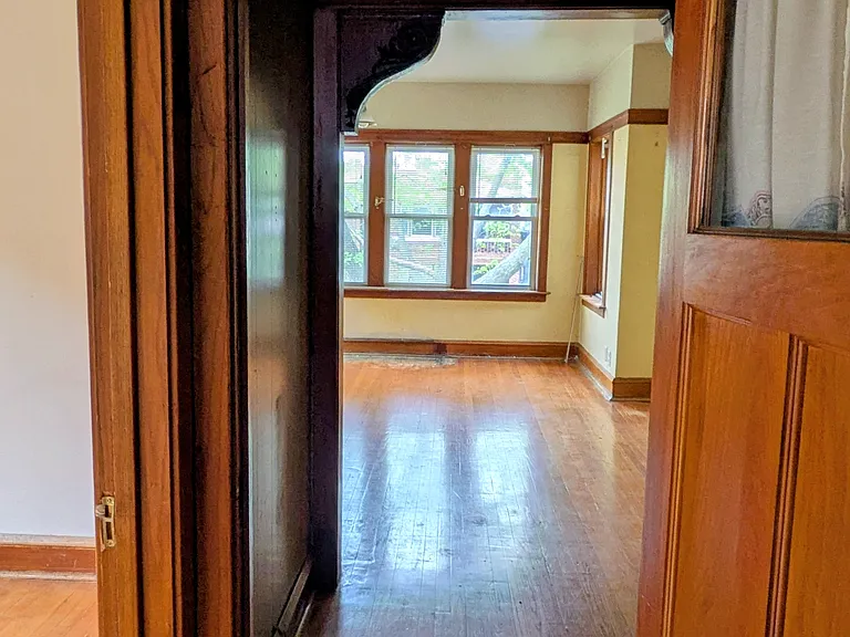 3427 N Hamlin Ave #2 — Photo 10