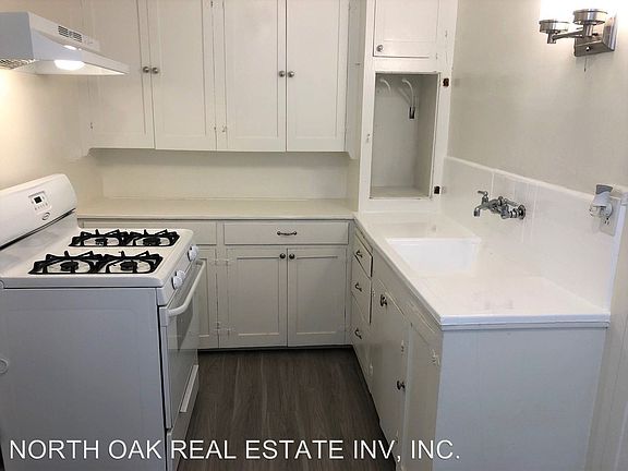 2nd image of 1821 Fremont Ave APT C