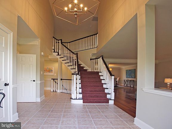 4th image of 22252 Val Varaita Dr