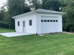 49605 Calcutta Smith Ferry Rd, East Liverpool, OH 43920