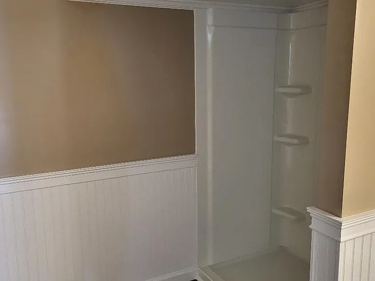205 S Decatur St — Photo 4