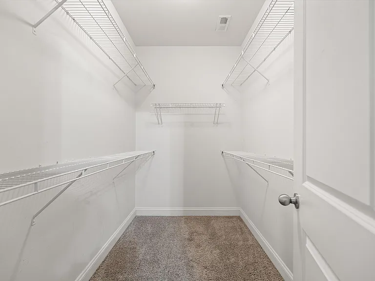 1102 Achiever Cir — Photo 25