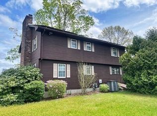 73 Elm St, Hatfield, MA 01038