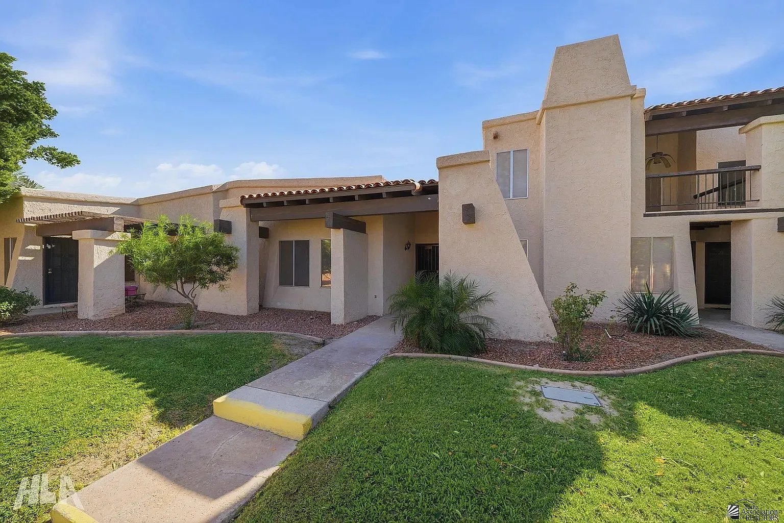 3 bed, 1165 sqft, $1,750 — Photo 3