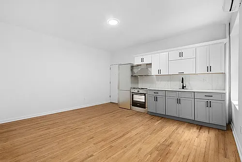 346 Montgomery St #C7 Photo 1