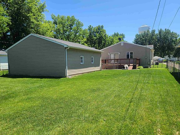 5th image of 283 Toneff Dr