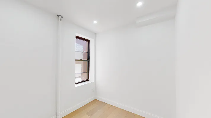 Rented by Brighton Management | media 11