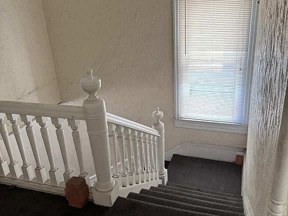 4th image of 1620 F St APT 5