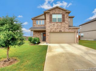 644 Community Dr, New Braunfels, TX 78132