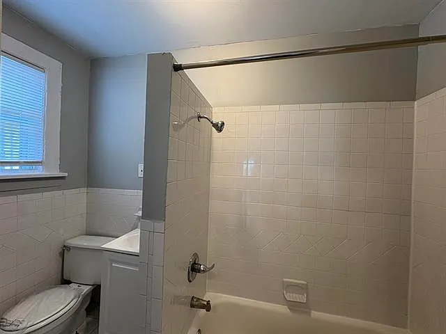 762 Forest St #3 — Photo 8