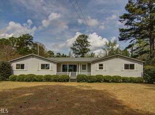 683 Four Points Rd, Jackson, GA 30233