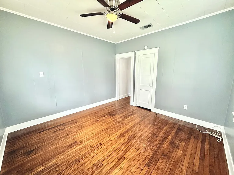 413 Edison St — Photo 14