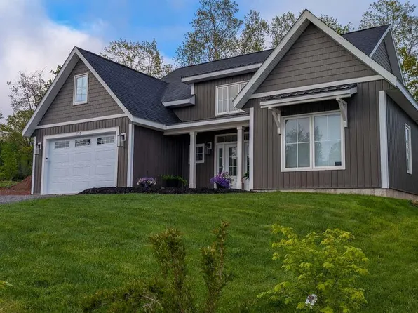 127 Stirling Ave, Wolfville, NS B4P 2N3