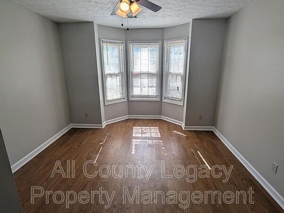 5th image of 1934 Brittania Cir