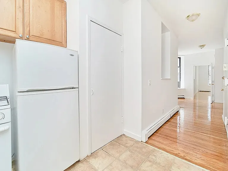 132 W 109th St #1D — Photo 3